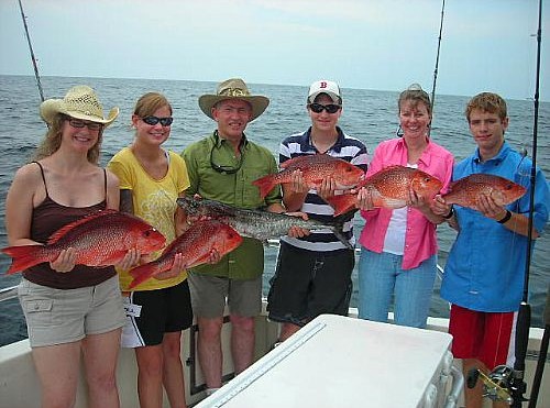 Texans come to Alabama to Red Snapper fish on Distraction