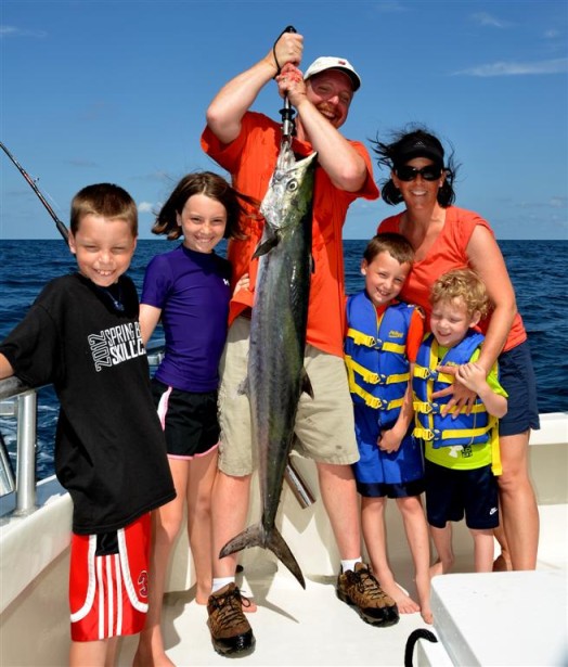 family-fishing-with-king-mackerel