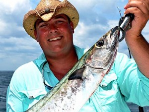 Trolling-or-bottom-fishing-in-Orange-Beach-catching-red-snapper-and-king-mackerel