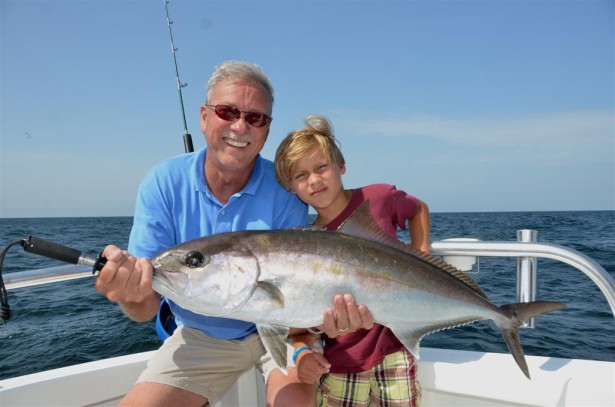 catch-amberjack-in-orange-beach-fishing